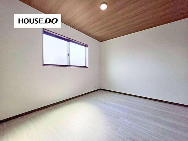 収納スペース付きでお部屋を広く使える洋室♪子ども部屋にもおすすめです!