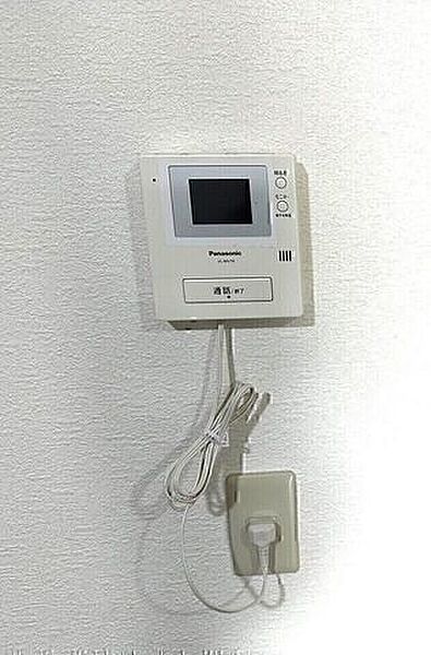 モニター付きインターホンで防犯面でも安心♪