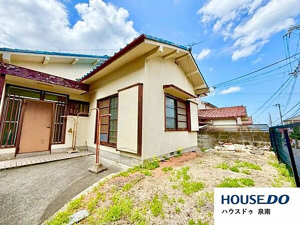 お庭付き住宅。家庭菜園やガーデニングなども楽しめます◎