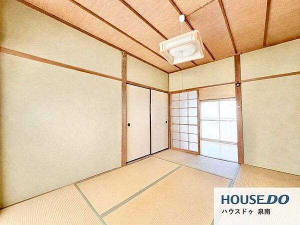 家族団らんのできる和の空間。お客様のおもてなしにも良さそうです。和の空間を感じることのできる落ち着きある一部屋です。※写真はCG加工により家具や荷物を削除しています。