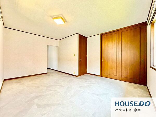 シンプルな内装で、お好みの家具を配置しやすいお部屋です♪