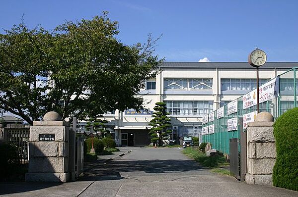 たつの市立龍野東中学校●電話番号　0791-62-1117 270m