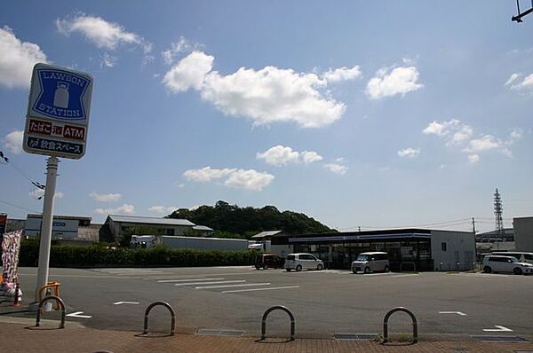 ローソン　太子町役場前店●電話番号　079-277-6811 870m