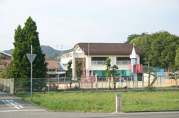 太子町立斑鳩保育所●電話番号　079-276-0942 520m