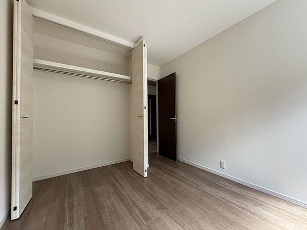 全居室クローゼットが付いているので人数の多いご家庭でも安心です♪