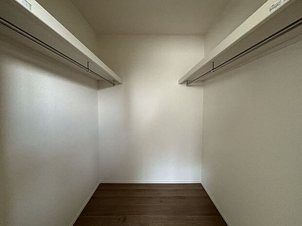 二階主寝室のWIC