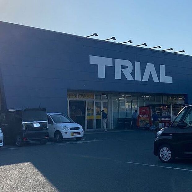 ドラッグ&フレッシュトライアル 上峰店 1150m