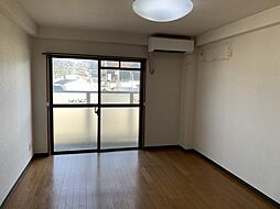 グランビュー砥堀 307 3階1Kのリビング/ダイニング