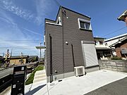 飾磨駅より徒歩12分 1階 築1年11ヶ月の賃貸物件