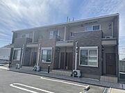 亀山駅より徒歩14分 1階 築9年4ヶ月の賃貸物件