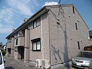 亀山駅より徒歩12分 1階 築29年の賃貸物件