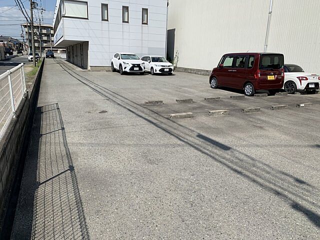 3 / 3