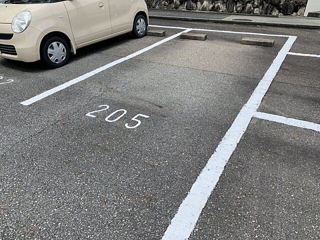 6 / 7