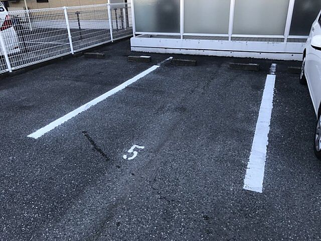15 / 22