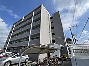 亀山駅より徒歩5分 3階 築16年8ヶ月の賃貸物件