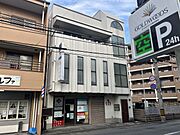 土山駅より徒歩4分 3階 築40年9ヶ月の賃貸物件