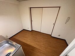 サンハイツ多井田C棟 211 2階1DKのリビング/ダイニング