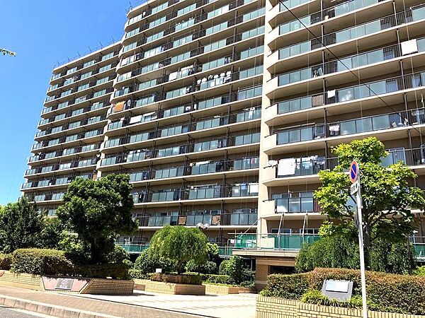 外観：327002233133