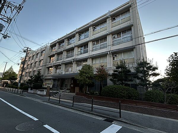 大阪市立蒲生中学校まで約５５０ｍ（徒歩約7分）