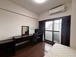 京王線 初台駅 徒歩6分の賃貸マンション 7階1Kのリビング/ダイニング