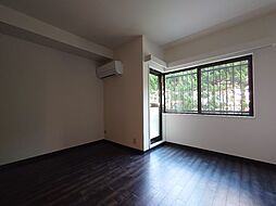 JR総武線 東中野駅 徒歩5分の賃貸マンション 2階1Kのリビング/ダイニング