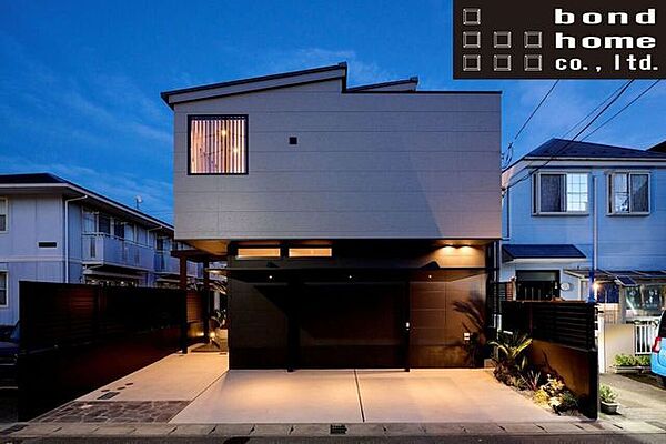 (株)bond home施工の都会に住むサーファーの家　写真提供：(株)bond homeの施工物件です。
