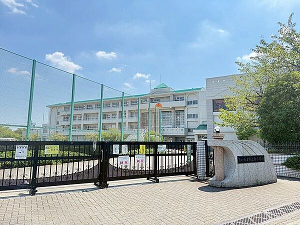 さいたま市立向小学校 1160m