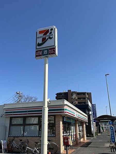 セブンイレブンさいたま辻1丁目店 1050m
