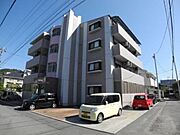 高砂町駅より徒歩7分 築20年9ヶ月 4階建の賃貸物件