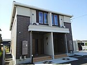 伊予市駅より徒歩7分 築10年8ヶ月 2階建の賃貸物件