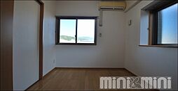 ツイン・ハーモニー道後II 401 4階1DKのリビング/ダイニング