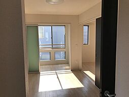 オアシスガーデン立花 2階1LDKのリビング/ダイニング