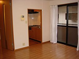 メゾン・ド・ピア 1階1Kのリビング/ダイニング