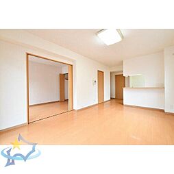 札幌市電2系統 西線9条旭山公園通駅 徒歩4分の賃貸マンション 1階2LDKのリビング/ダイニング