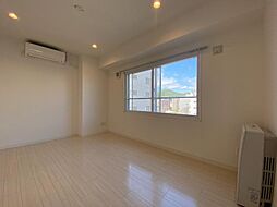 札幌市営東西線 西18丁目駅 徒歩1分の賃貸マンション 13階1LDKのリビング/ダイニング