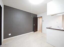 札幌市営東西線 バスセンター前駅 徒歩1分の賃貸マンション 4階1LDKのリビング/ダイニング