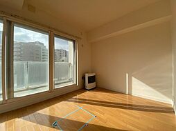 札幌市営南北線 中島公園駅 徒歩2分の賃貸マンション 6階1LDKのリビング/ダイニング