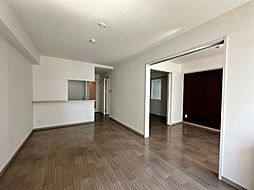 札幌市営東西線 西18丁目駅 徒歩14分の賃貸マンション 8階2LDKのリビング/ダイニング