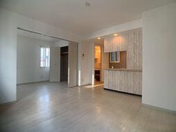 札幌市営南北線 幌平橋駅 徒歩7分の賃貸マンション 4階1LDKのリビング/ダイニング