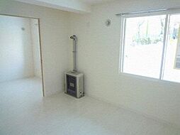 札幌市営南北線 中島公園駅 徒歩10分の賃貸マンション 1階1LDKのリビング/ダイニング