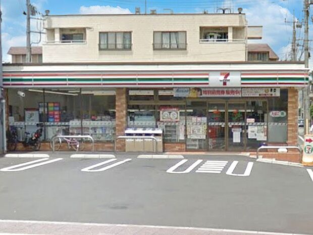 コンビニ 380m セブン-イレブン蕨市役所通り店