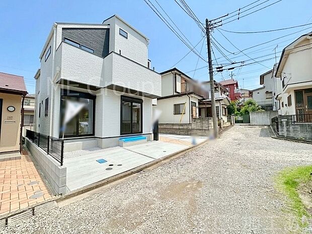 見通しの良さとともに、街並みに開放感を与えてくれます。