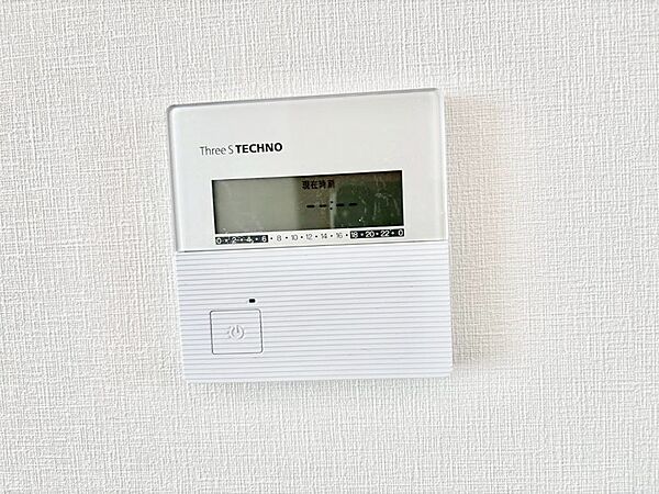 床暖房付きで冬もポカポカ。ご家族の憩いのスペースになりますね。
