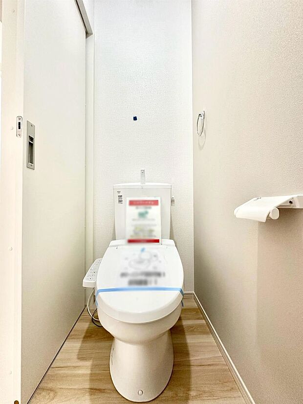 トイレは1階と2階それぞれに配置されていてとても便利です。