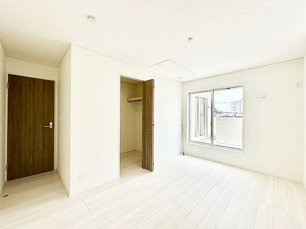 内装「無料オンライン相談」受付中!収納が充実しているので居住スペースを広々使えます