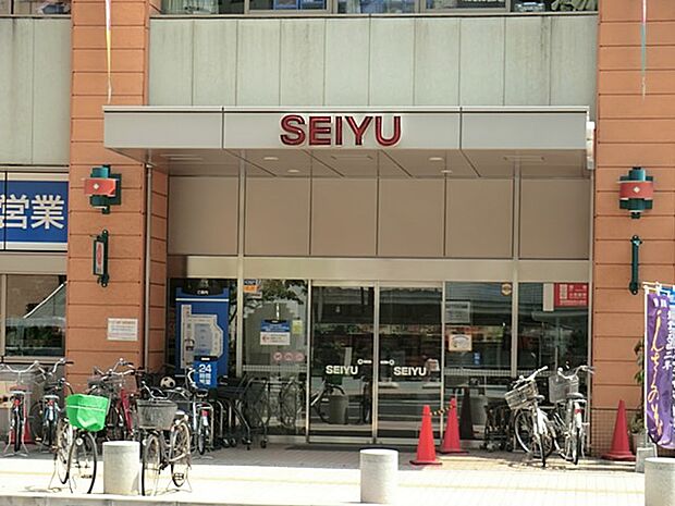 スーパー 200m 西友川口本町店