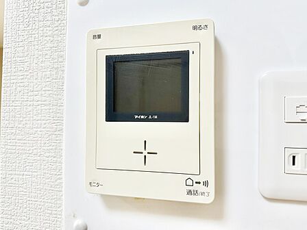 設備「無料オンライン相談」受付中!TVモニター付インターフォン