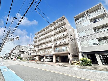外観~弊社では無料オンライン相談を実施しております。お気軽にご相談ください~