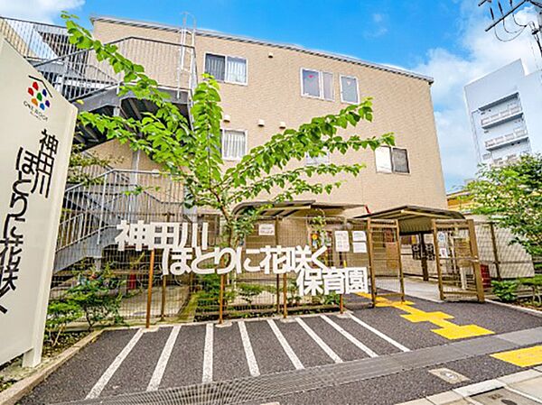 幼稚園・保育園 500m 神田川ほとりに花咲く保育園