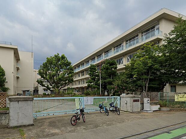 小学校 900m 所沢市立泉小学校